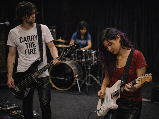 Artist promotional image 3